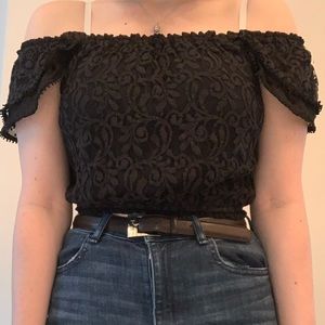 Black Off the Shoulder Abercrombie & Fitch Top